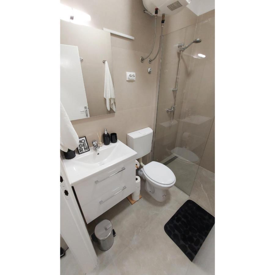 Studio Apartment Lee Split Ngoại thất bức ảnh