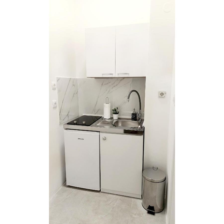 Studio Apartment Lee Split Ngoại thất bức ảnh
