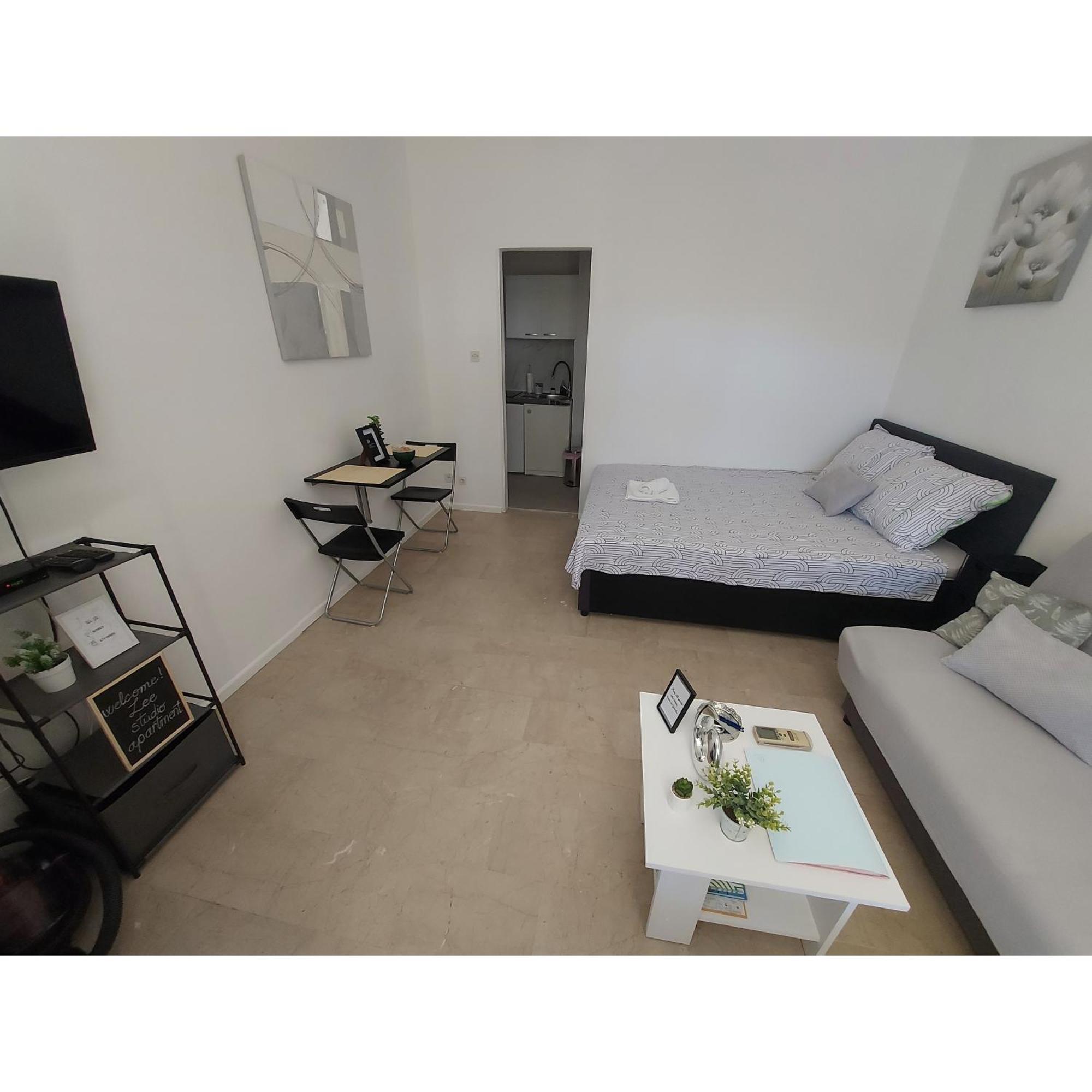 Studio Apartment Lee Split Ngoại thất bức ảnh